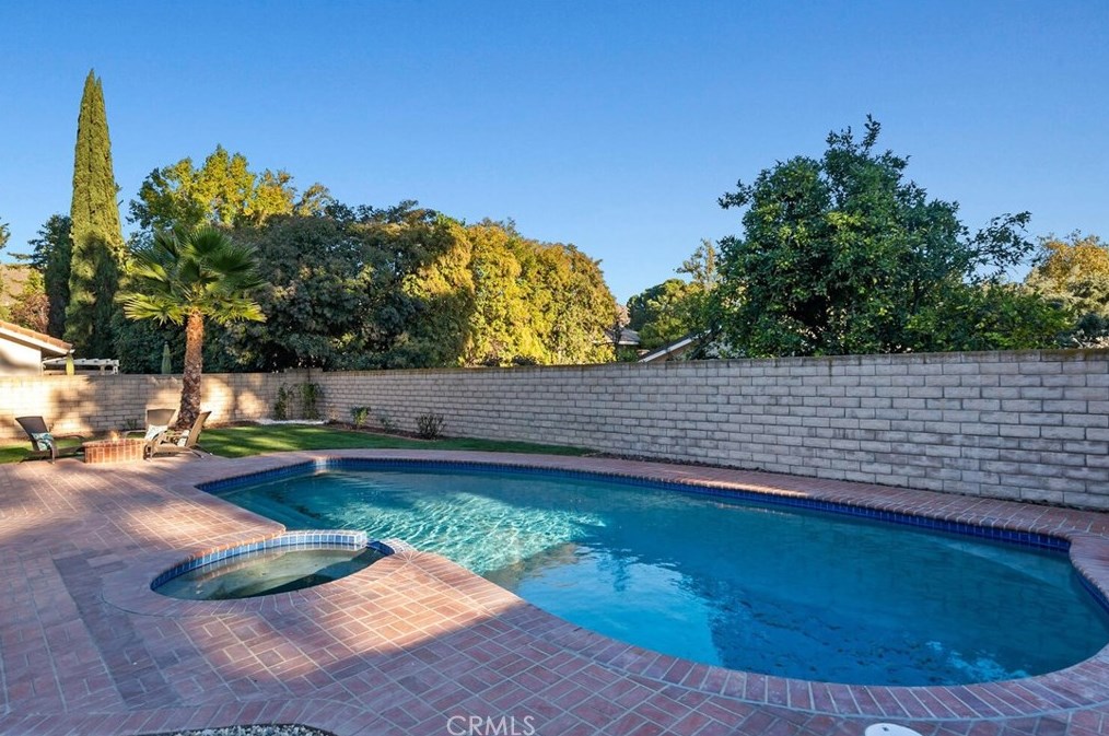 3183 Adirondack Ct, Thousand Oaks CA  91362-3504 exterior