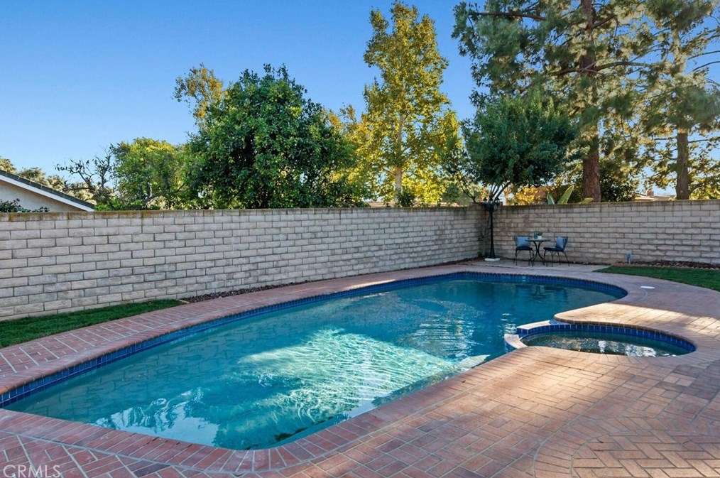 3183 Adirondack Ct, Thousand Oaks CA  91362-3504 exterior