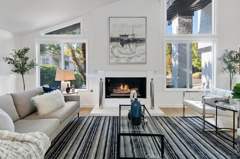 3183 Adirondack Ct, Thousand Oaks CA  91362-3504 exterior