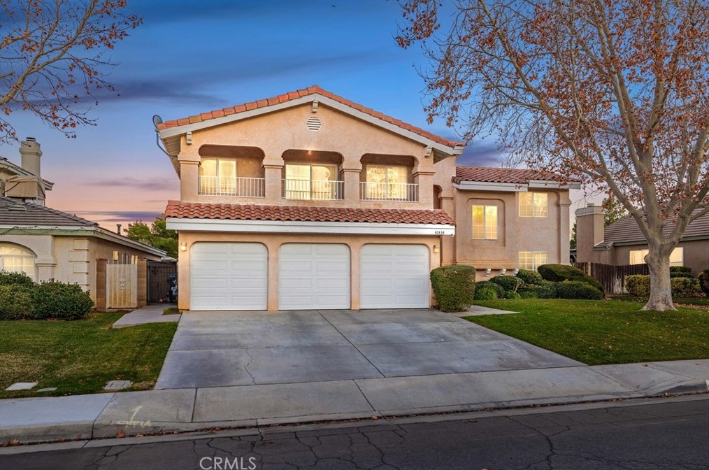 42434 La Gabriella Dr, Lancaster, CA 93536