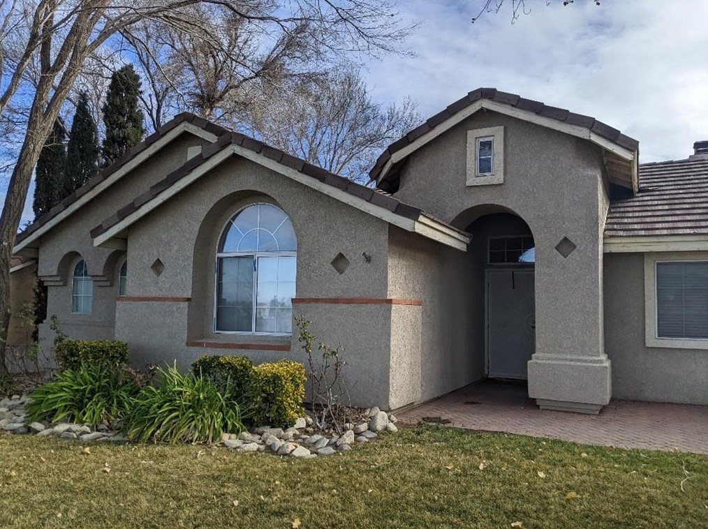 35864 52nd St, Palmdale, CA 93552-6328