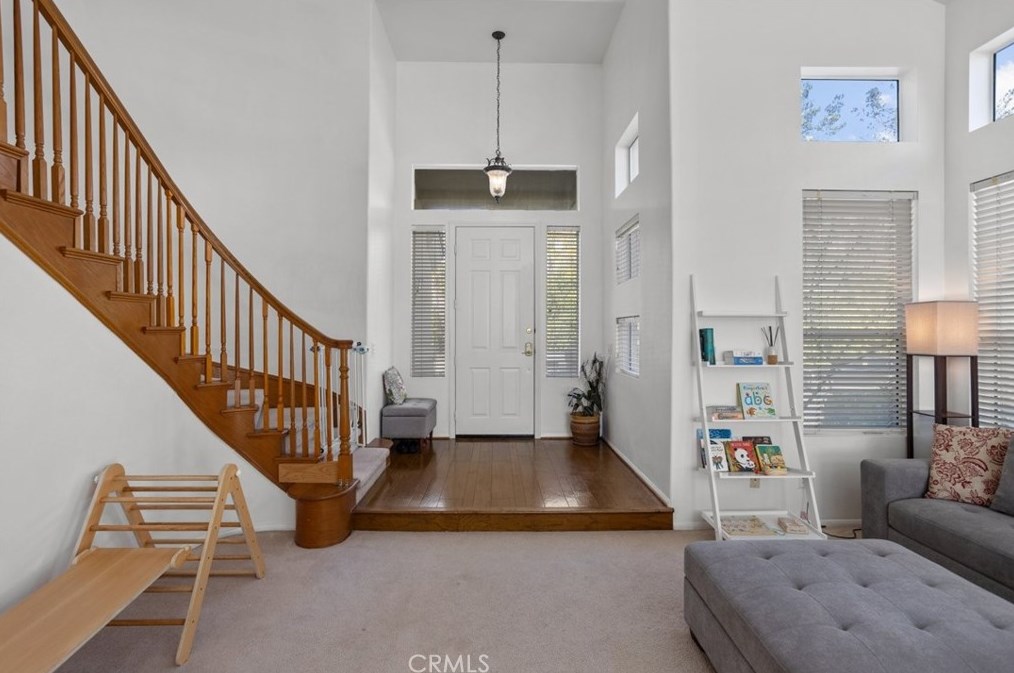 3105 Tecopa Springs Ln, Simi Valley, CA 93063