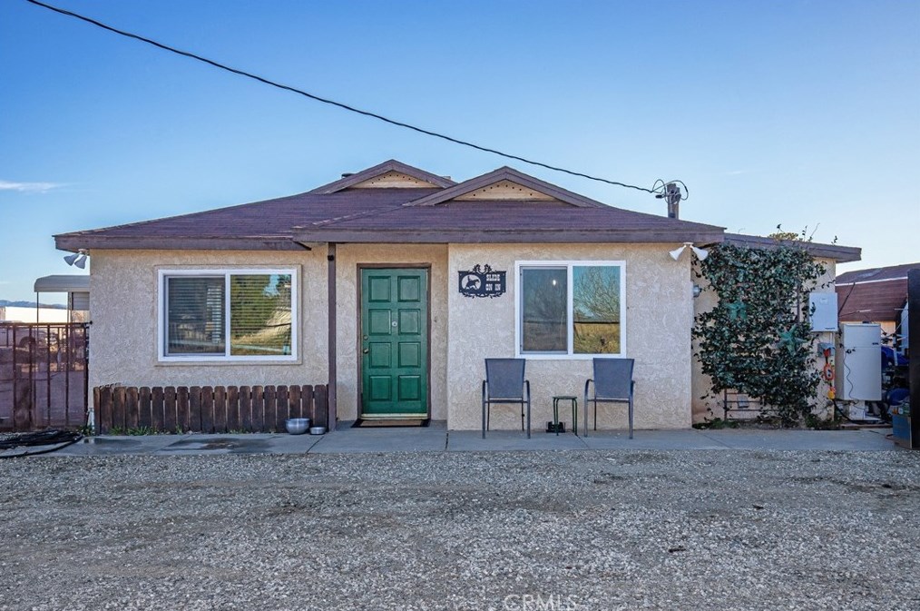 8628 Avenue, Lancaster, CA 93535-7937