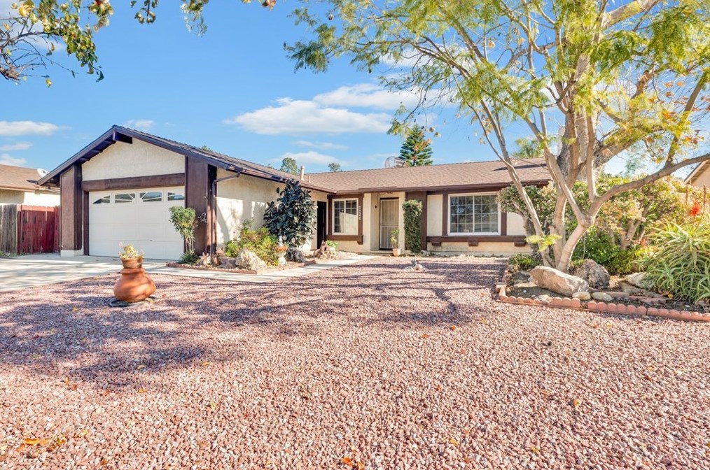 6492 Rand St, Moorpark, CA 93021