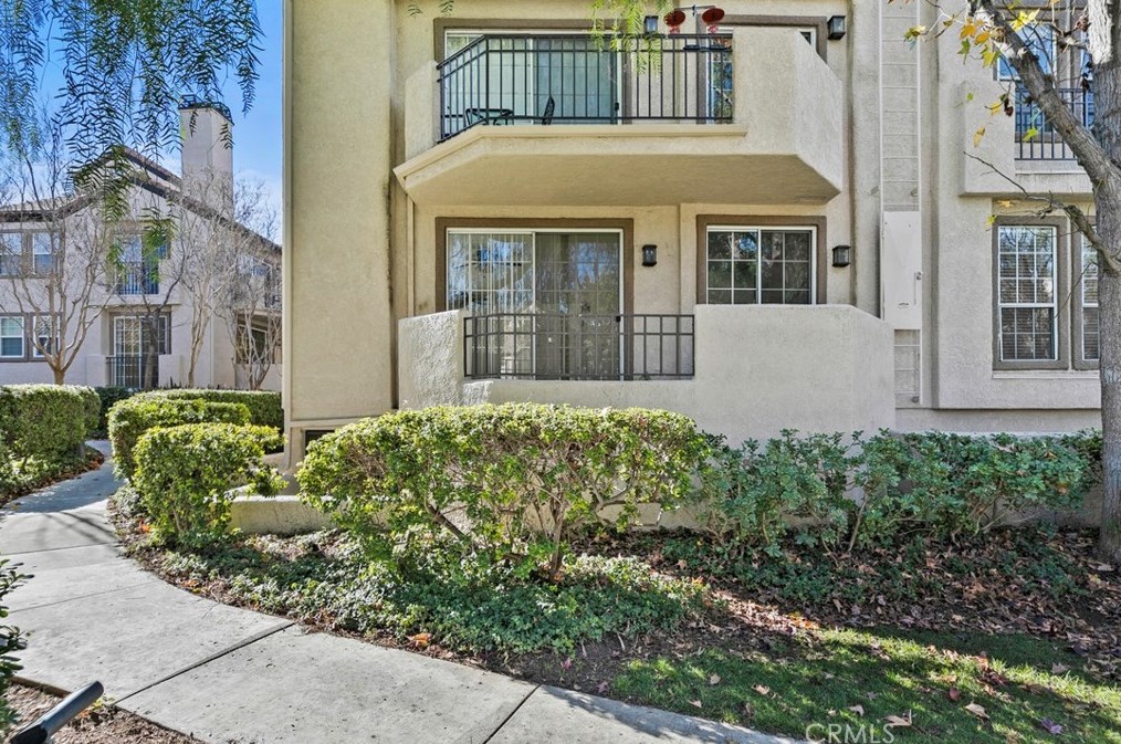 24143 Del Monte Dr. #275, Santa Clarita, CA 91355