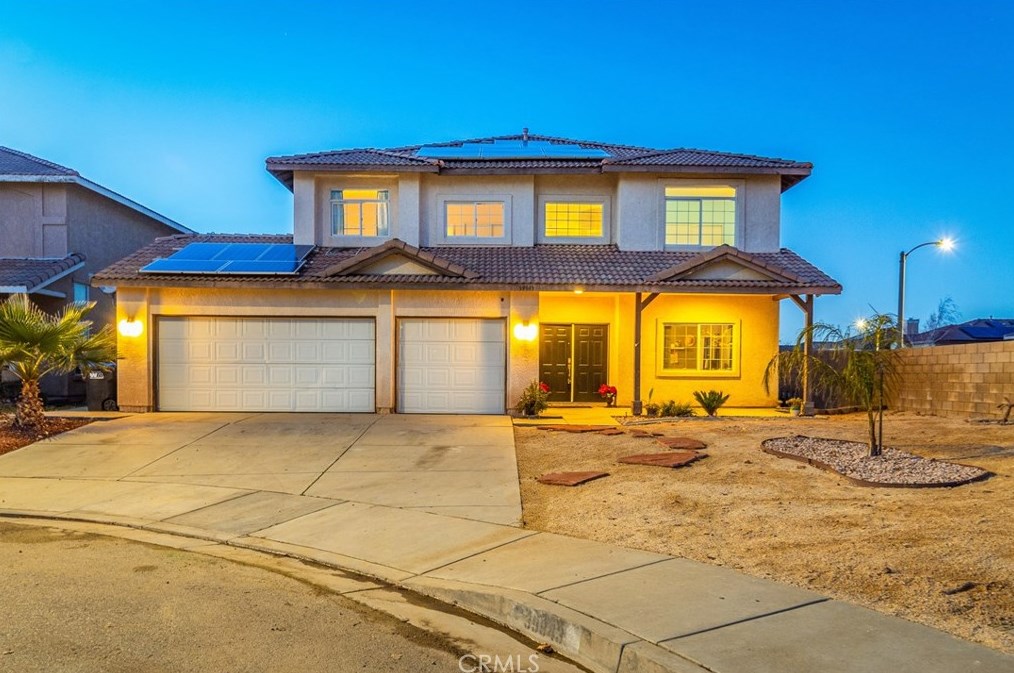 39943 Sunstar St, Palmdale CA  93551-5705 exterior