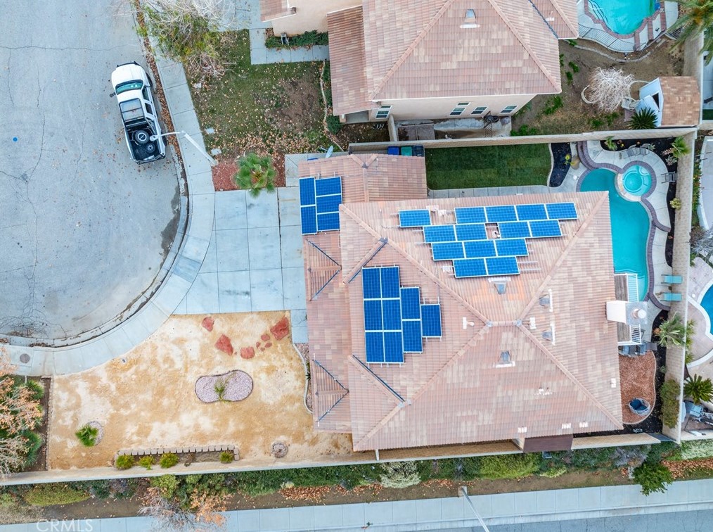 39943 Sunstar St, Palmdale CA  93551-5705 exterior