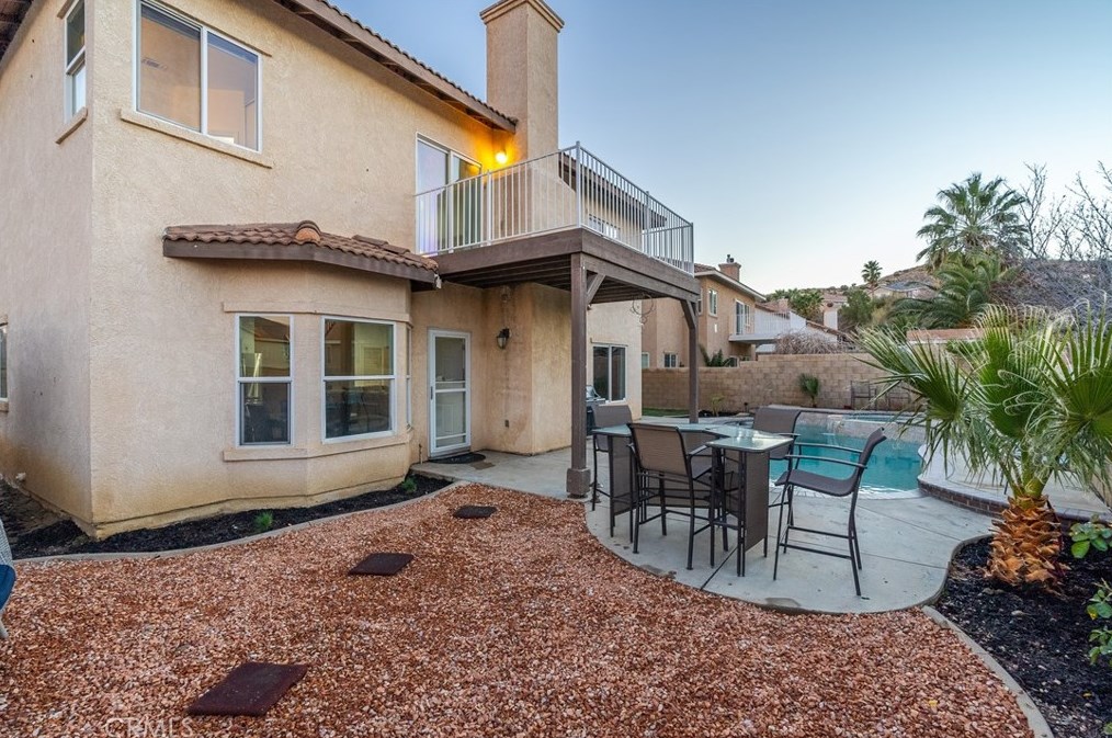 39943 Sunstar St, Palmdale CA  93551-5705 exterior