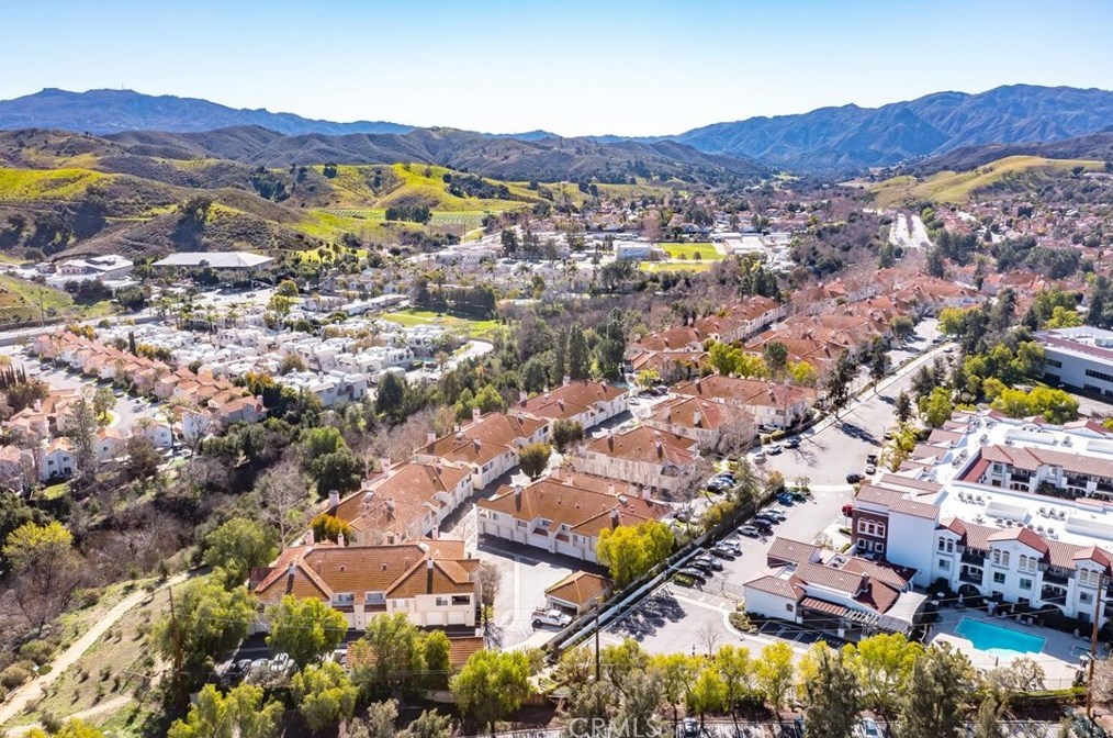 4240 Lost Hills Rd #302, Calabasas, CA 91301