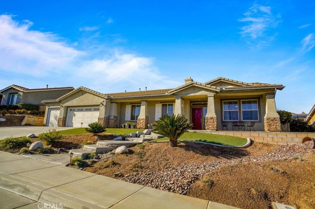 40711 Wimbledon Ct, Palmdale, CA 93551-5727