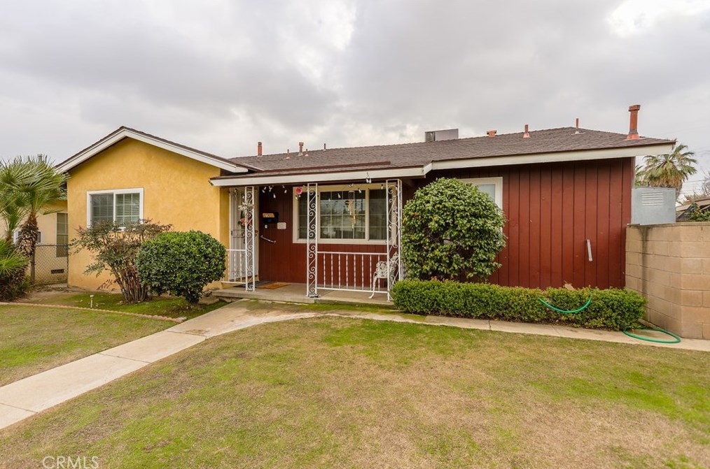 1207 Meredith Dr, Bakersfield, CA 93304