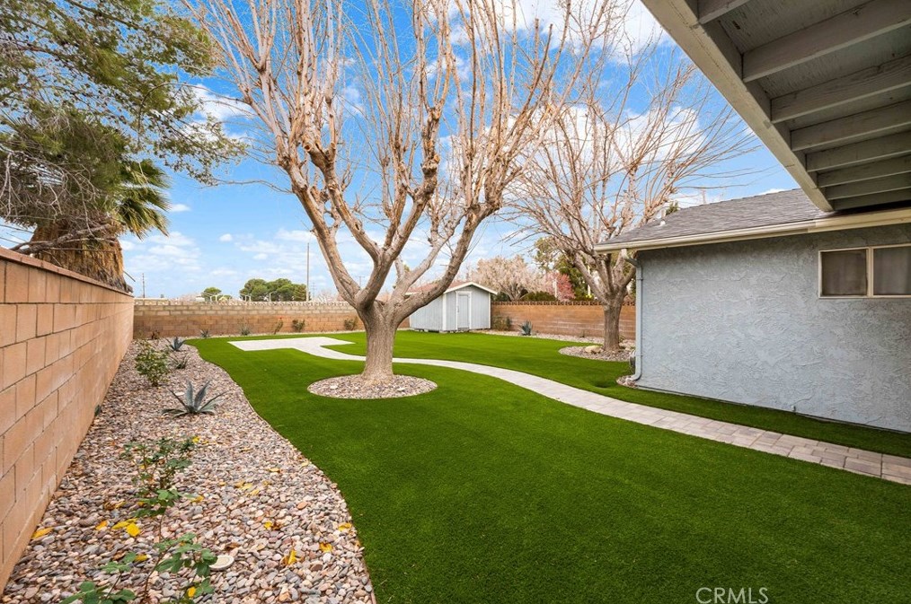 44417 Sancroft Ave, Lancaster, CA 93535