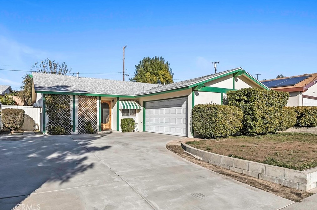 19537 Ermine St, Santa Clarita, CA 91351