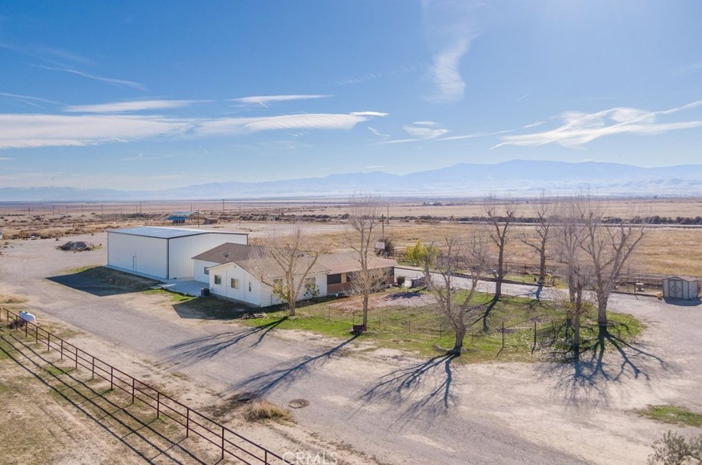 25624 Cadet Rd, Maricopa, CA 93252