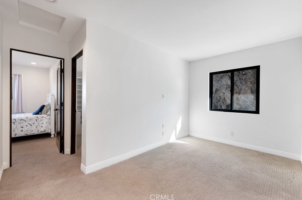 344 Corrine Hill Ct, Thousand Oaks CA  91320-4104 exterior