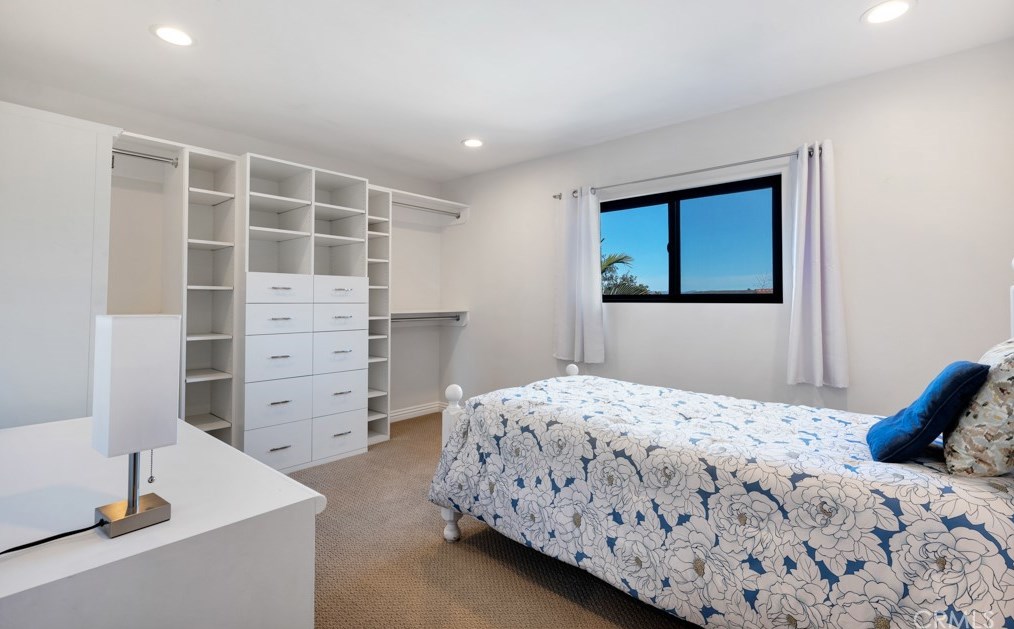 344 Corrine Hill Ct, Thousand Oaks CA  91320-4104 exterior