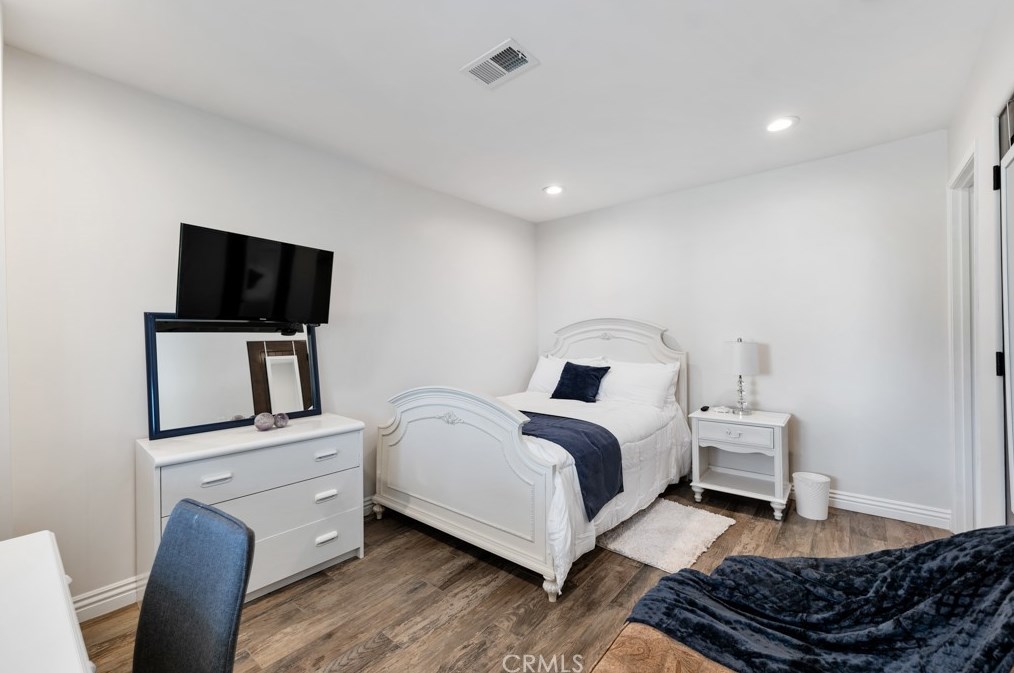 344 Corrine Hill Ct, Thousand Oaks CA  91320-4104 exterior