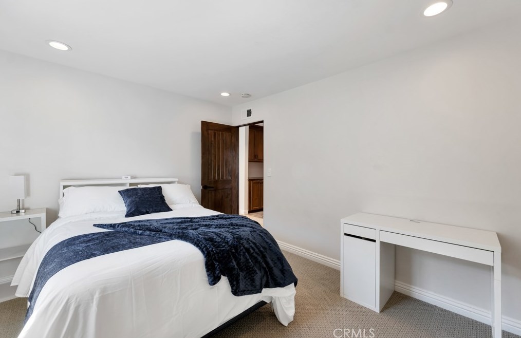 344 Corrine Hill Ct, Thousand Oaks CA  91320-4104 exterior