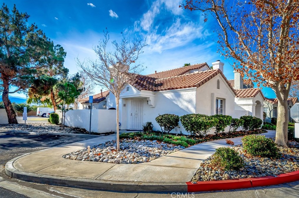 37940 42nd Street #103, Palmdale, CA 93552
