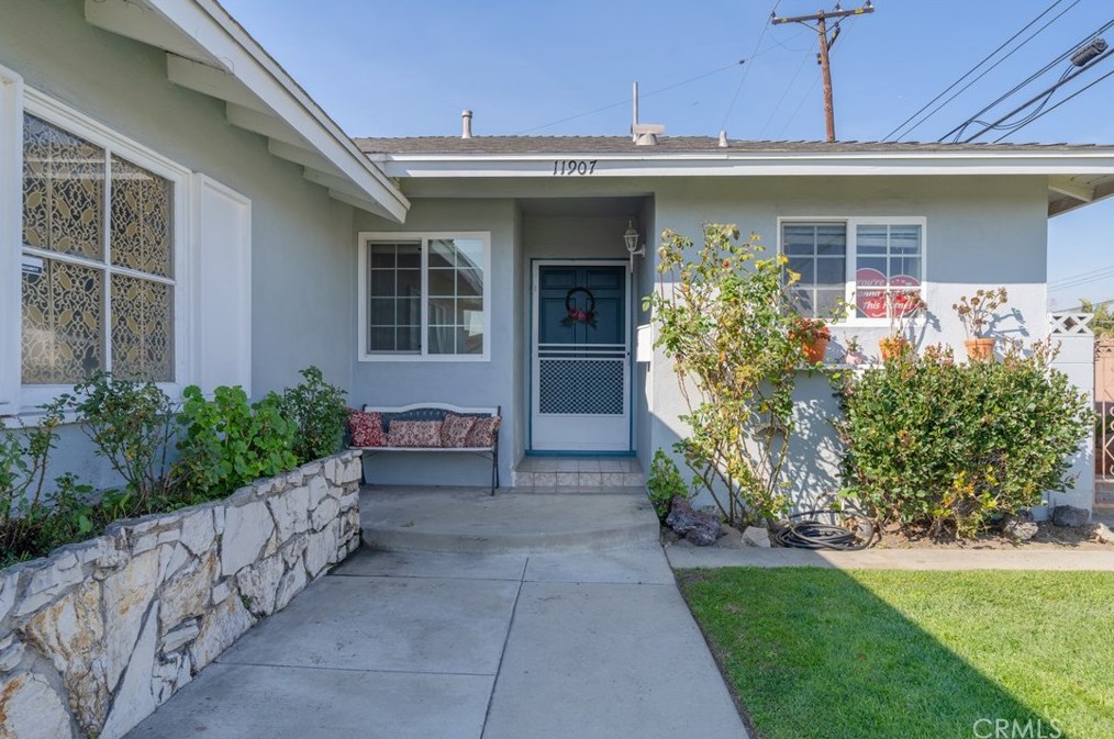 11907 Susan Ave, Downey, CA 90242