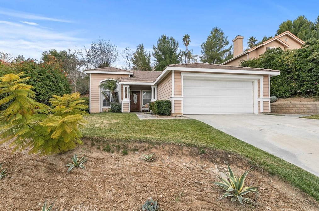 22216 Pamplico Dr, Santa Clarita, CA 91350
