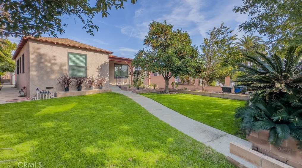 10626 Tamarack Ave, Los Angeles, CA 91331-3045