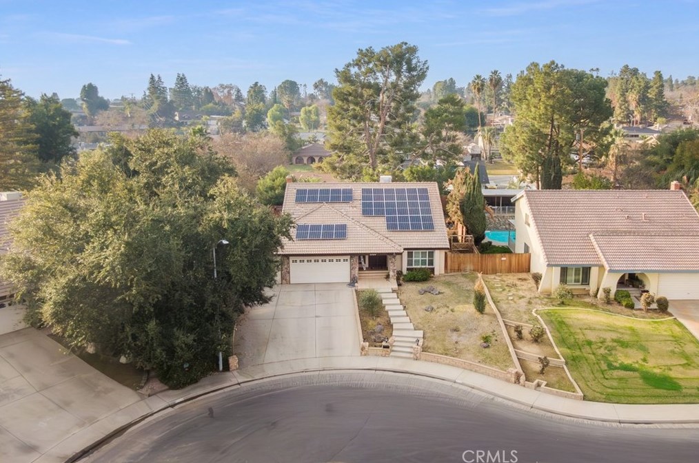 5704 Medio Luna Ave, Bakersfield, CA 93306