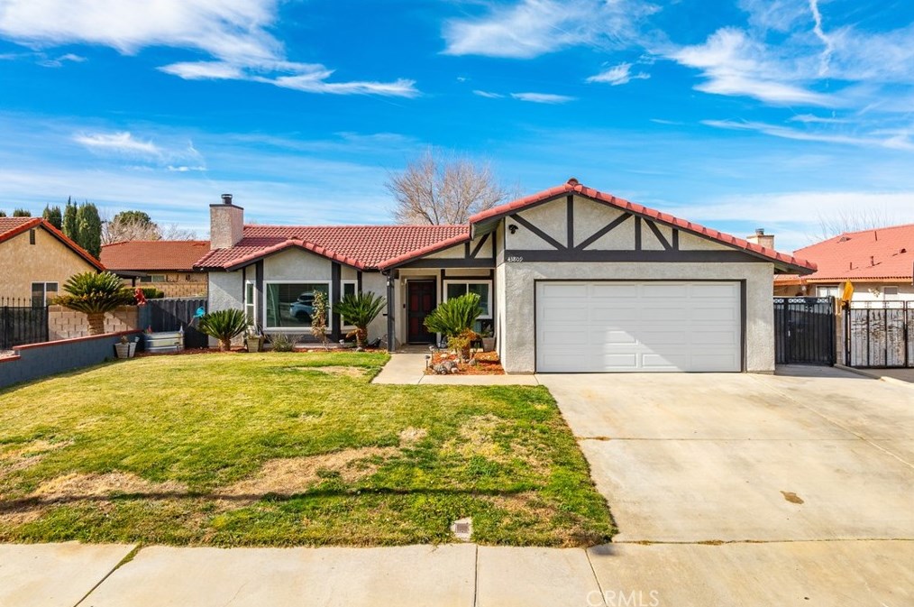 43809 Rembrandt St, Lancaster, CA 93535-4274