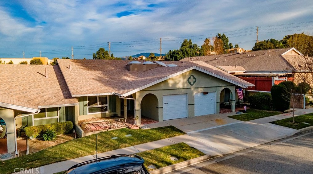 26824 Ave Of The Oaks, Santa Clarita, CA 91321