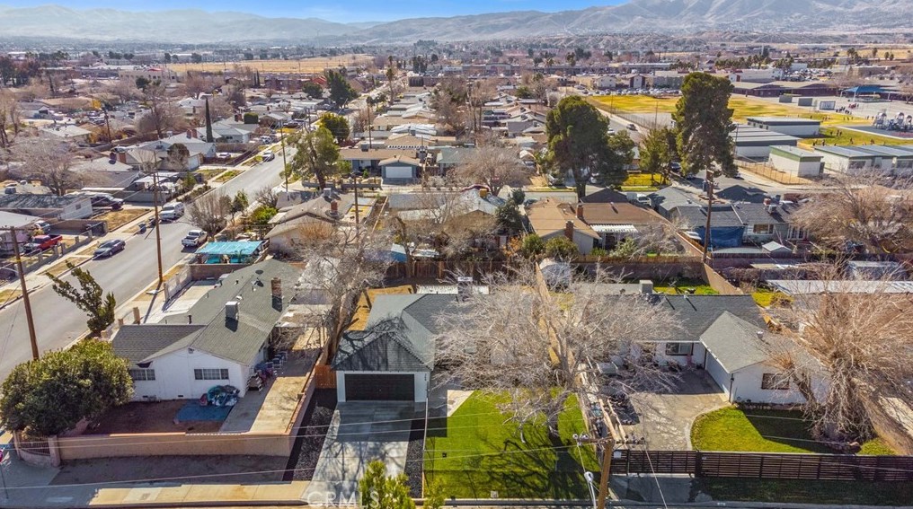 268 E Ave Q3, Palmdale, CA 93550