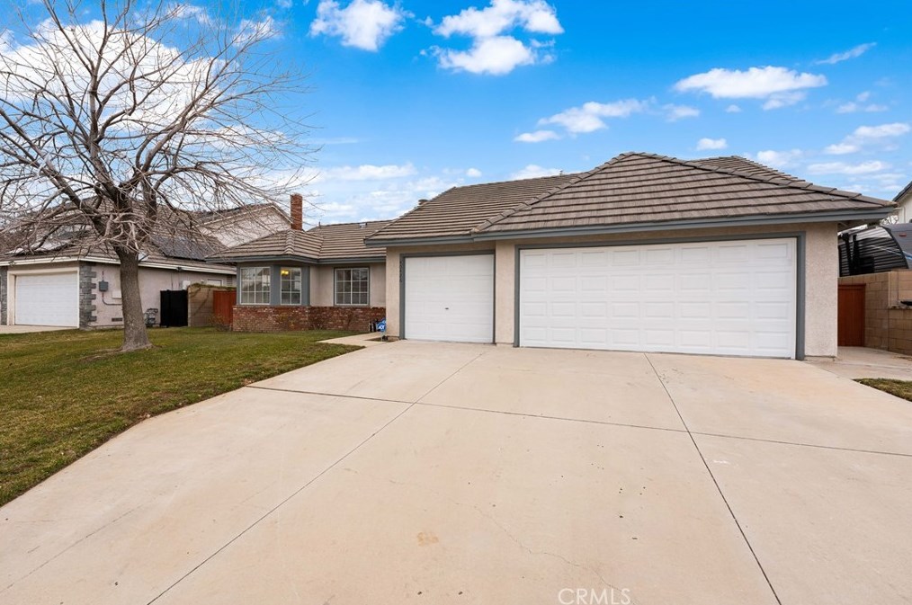 40426 Milan Dr, Palmdale, CA 93551-2546