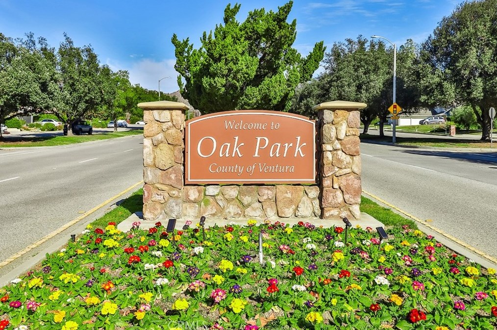 210 Estrellita Ln, Calabasas CA  91377-3717 exterior