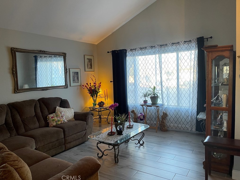 36931 Tobira Dr, Palmdale, CA 93550-5963