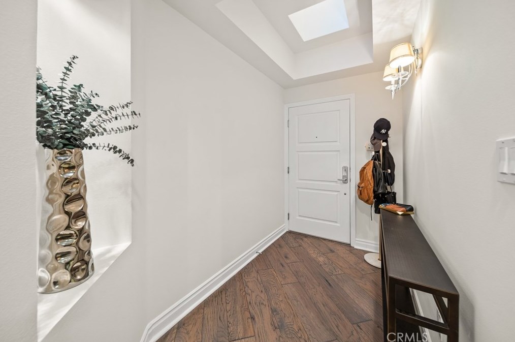 4424 Whitsett Ave #302, North Hollywood, CA 91604