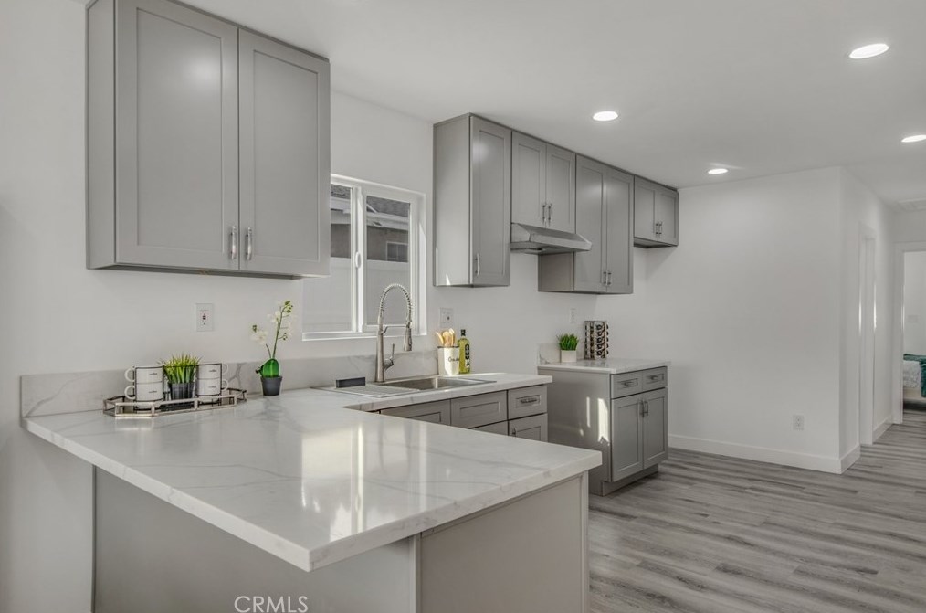 13279 Judd St, Los Angeles CA  91331-2424 exterior