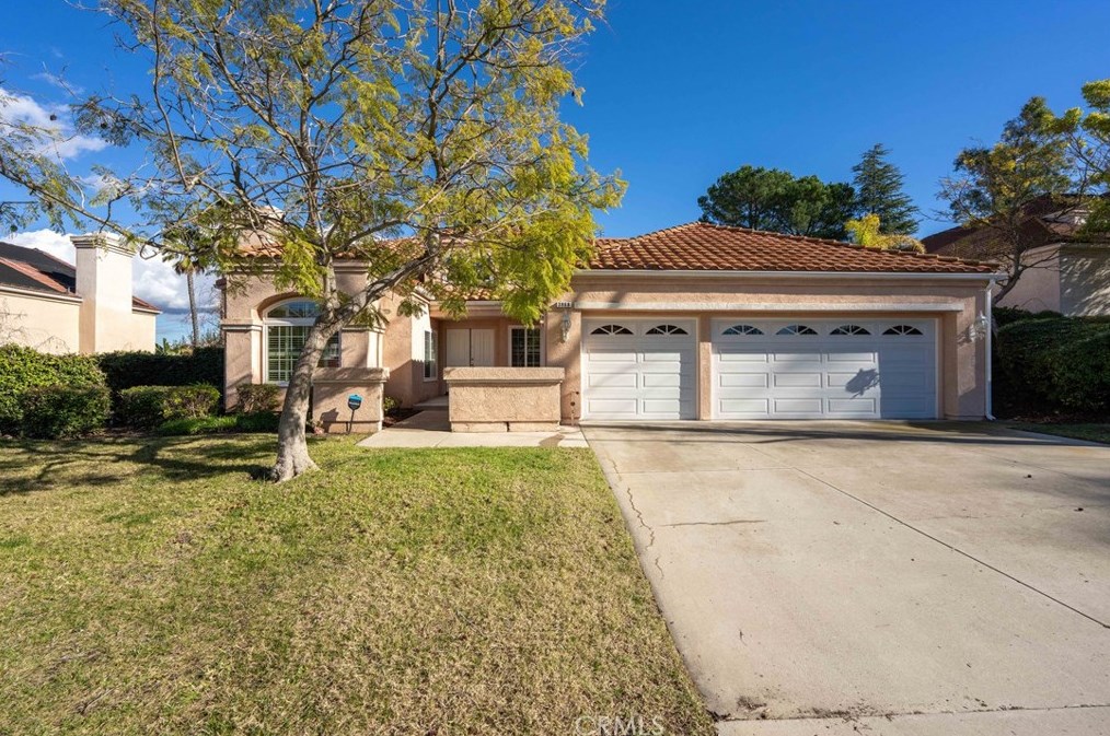 3868 Hunters Grove Ct, Moorpark, CA 93021-3162