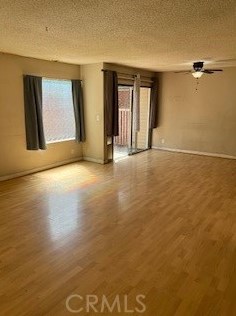 9938 Sepulveda Blvd #4, San Fernando, CA 91345