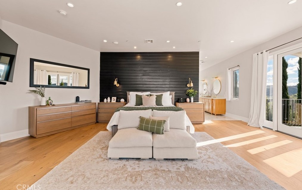 13248 Nightsky Dr, Camarillo CA  93012-9266 exterior