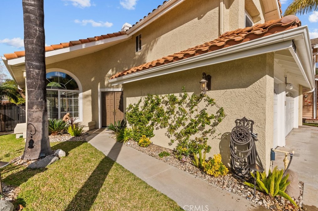 22433 Georgia Ln, Santa Clarita, CA 91350