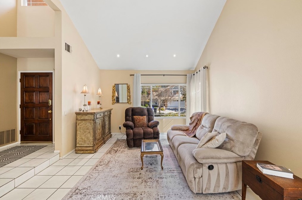 28081 Caraway Ln, Santa Clarita, CA 91350