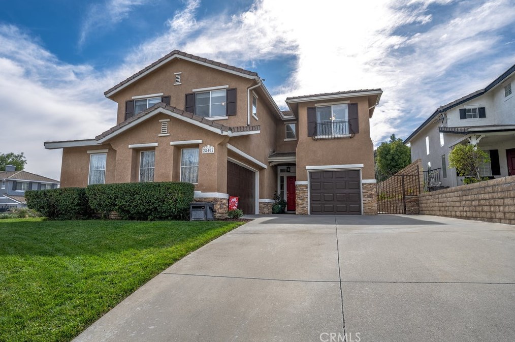 28402 Monterey Ct, Santa Clarita, CA 91384-3798