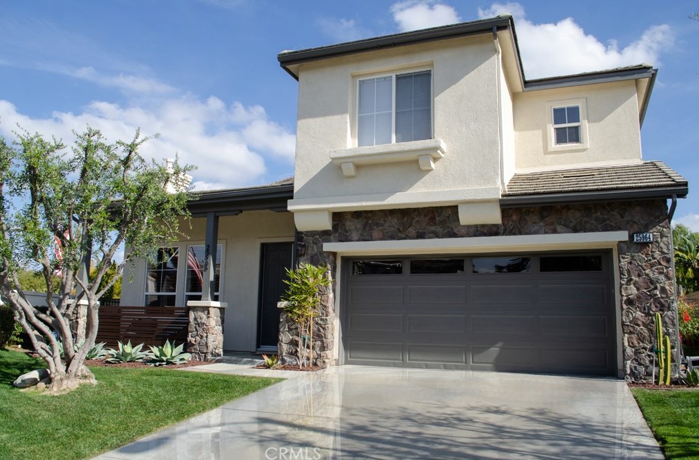25964 Tennyson Ln, Santa Clarita, CA 91381-1009