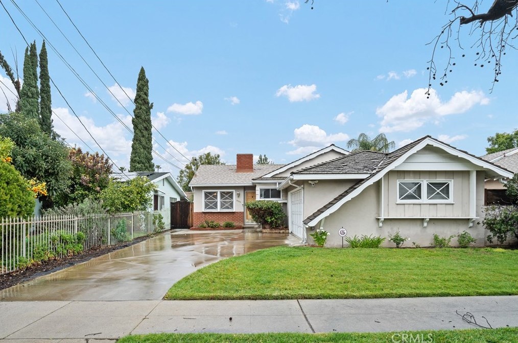 15361 Covello St, Van Nuys, CA 91406