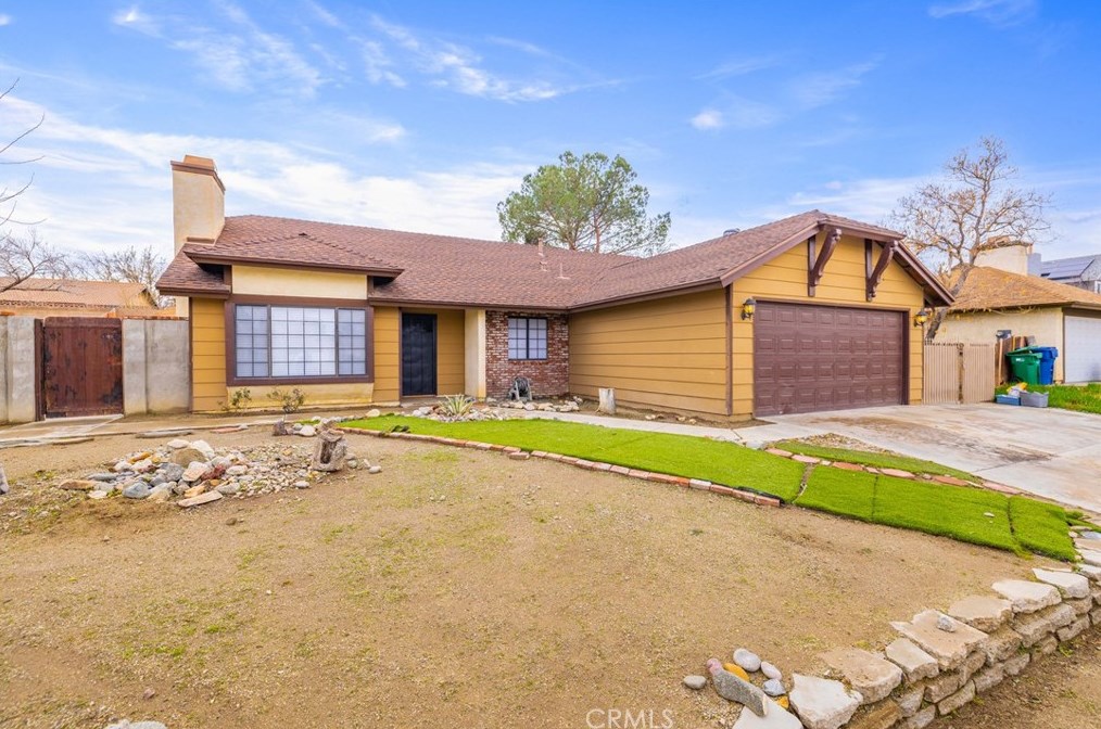 1808 W Ave K11, Lancaster, CA 93534