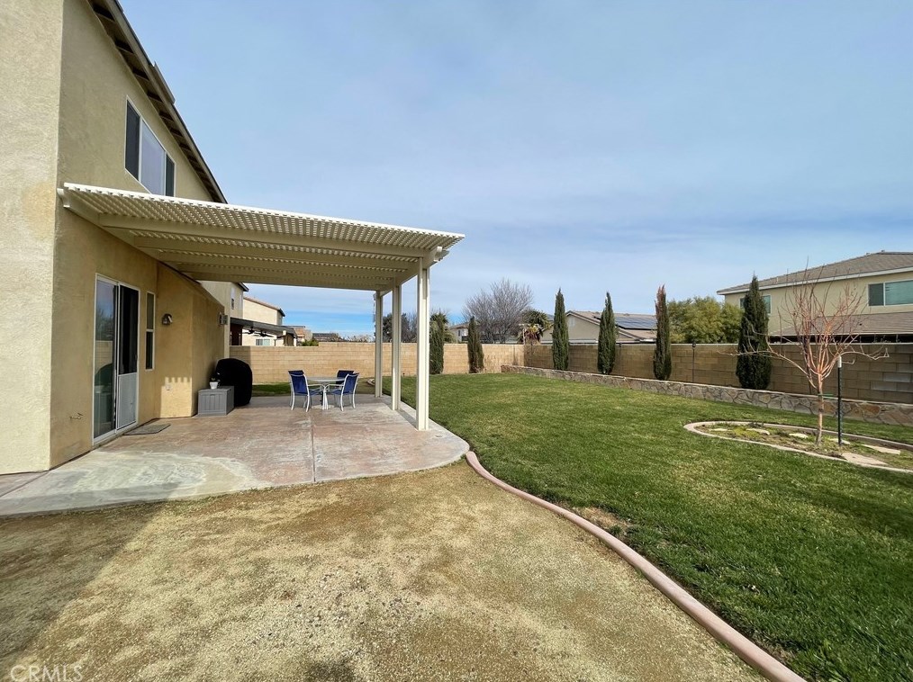 43760 58th St, Lancaster CA  93536-7153 exterior