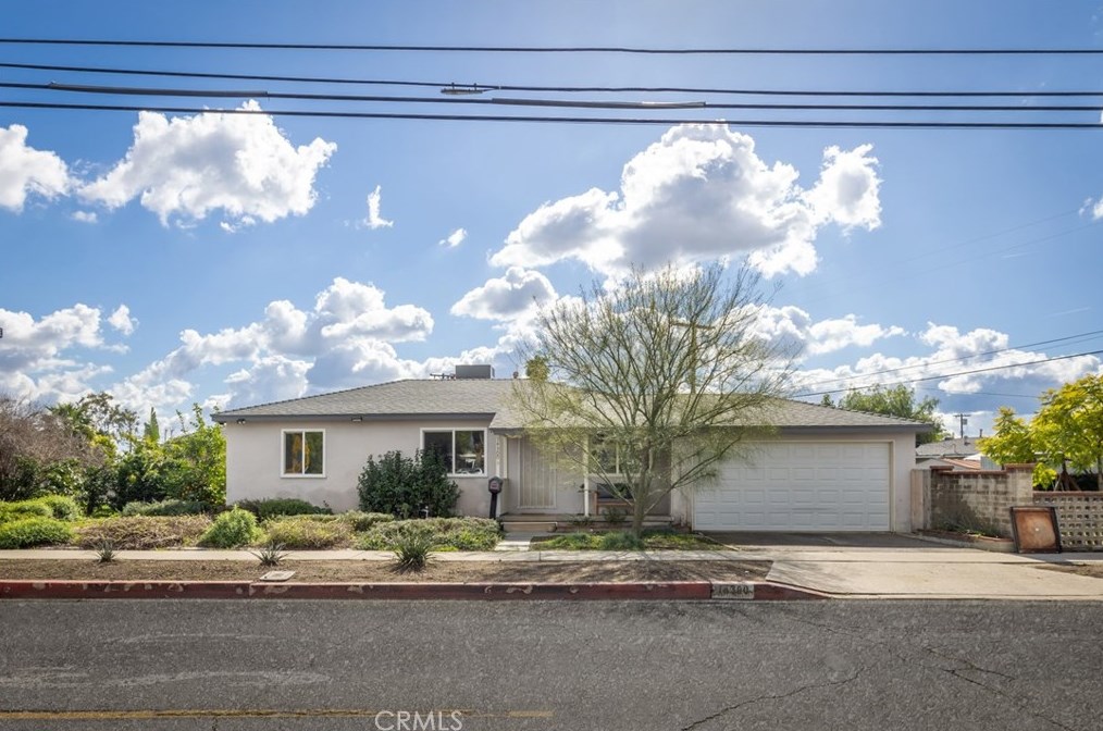 14300 Parthenia St, Van Nuys, CA 91402-3209