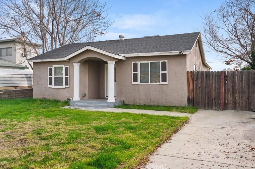 181 28th St, San Bernardino, CA 92404-3613