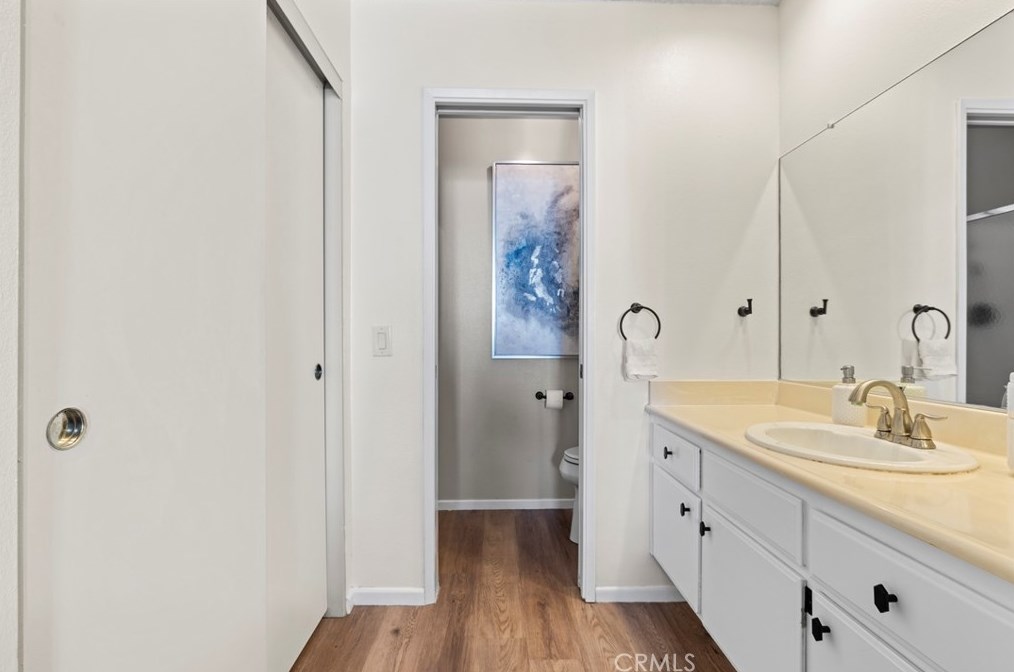 15704 Ada St, Santa Clarita CA  91387-1873 exterior