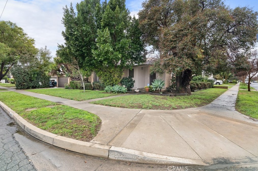 6449 Gerald Ave, Van Nuys, CA 91406-5605
