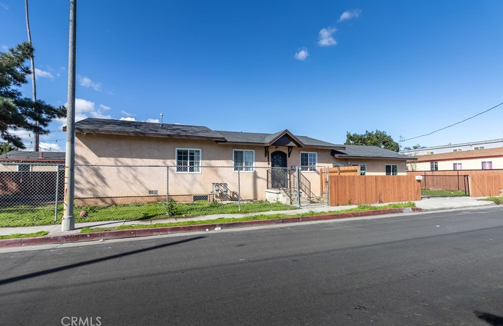 10419 Lou Dillon Ave, Los Angeles CA  90002-3751 exterior
